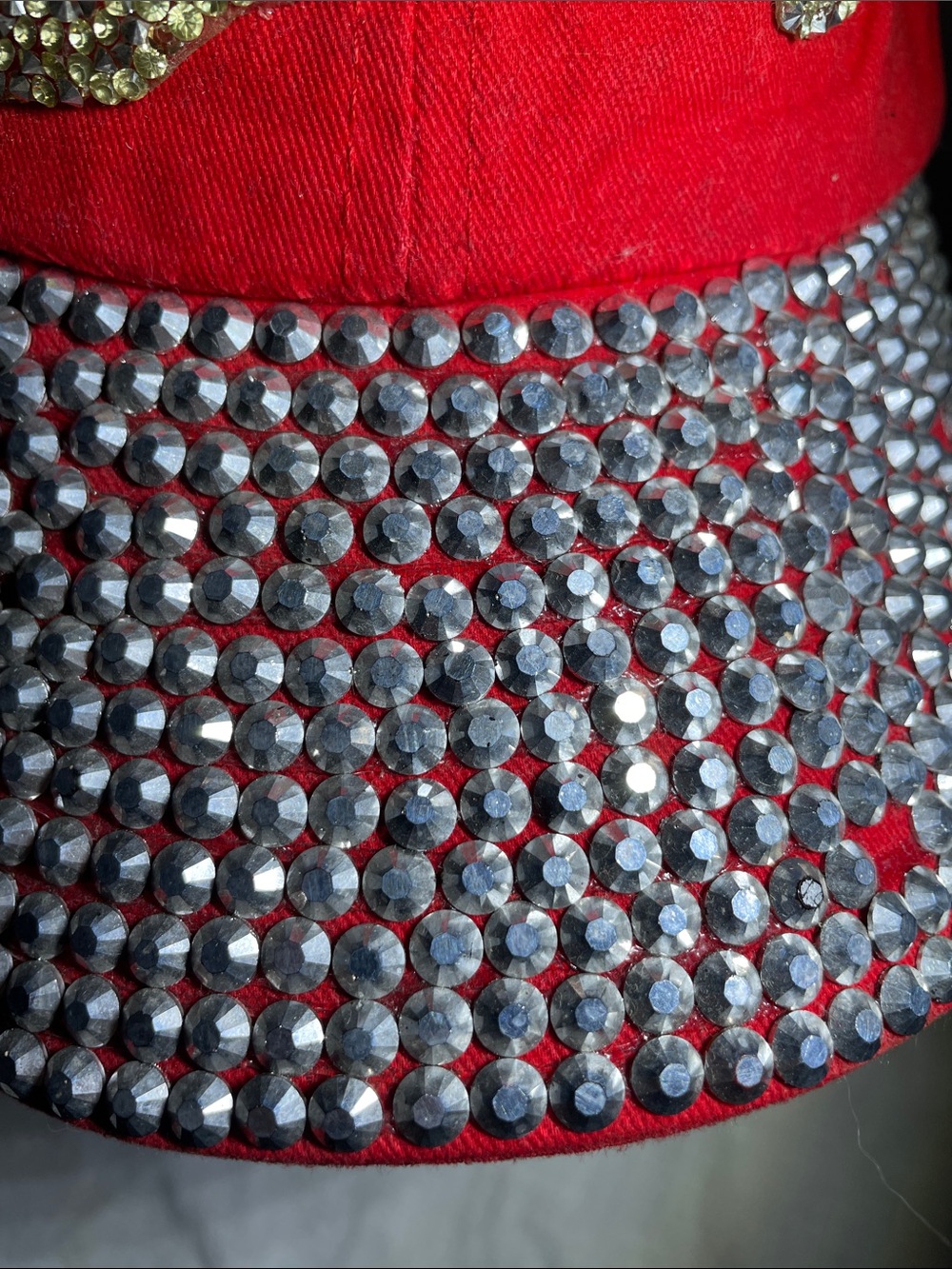 Red Rhinestone-Embellished Baseball Cap “Love” - Picture 10 of 13